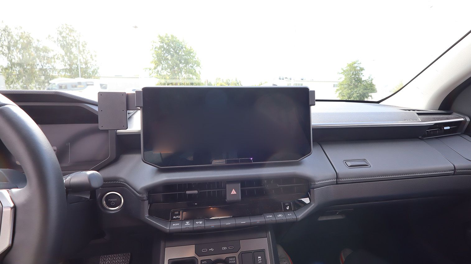Proclip Toyota HiLux 27- centre