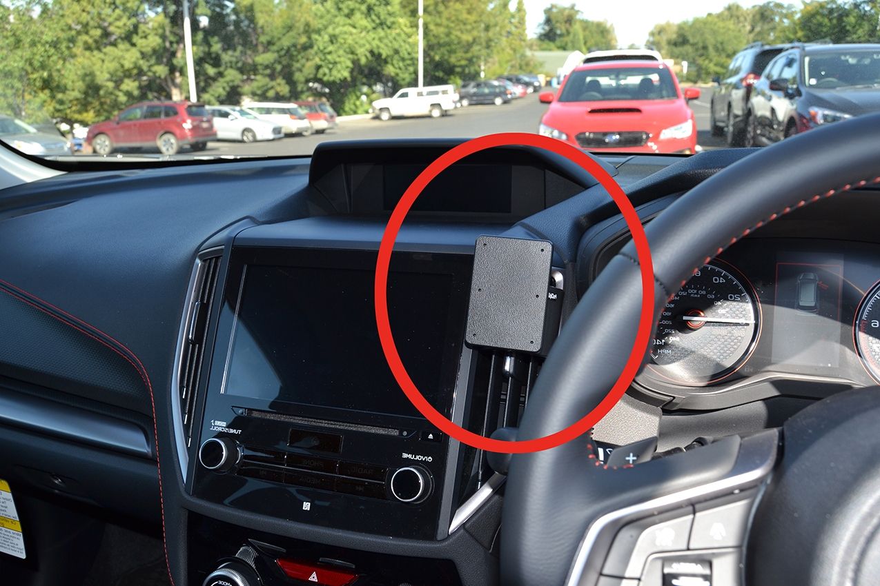 ProClip Subaru Forester Sport  montage centre Volant Droite!